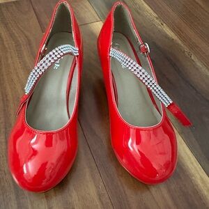 Girls size 3 red patent heels
